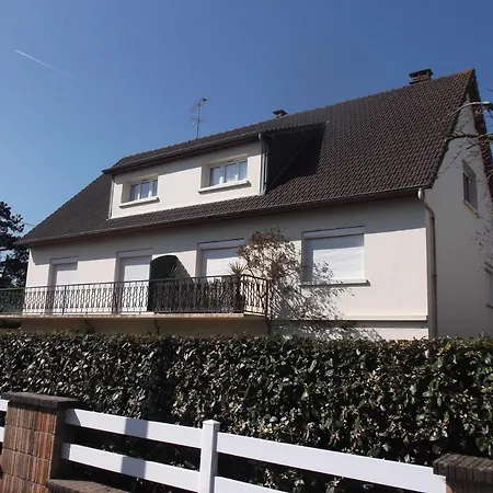 Apartment Rose Des Vents Jullouville-les-Pins