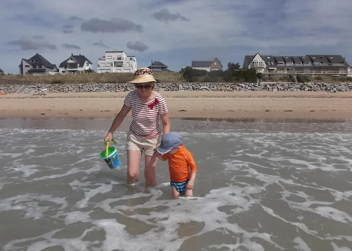 Rose Des Vents Διαμέρισμα Jullouville-les-Pins