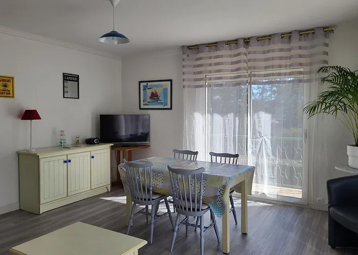 Apartment Rose Des Vents Jullouville-les-Pins